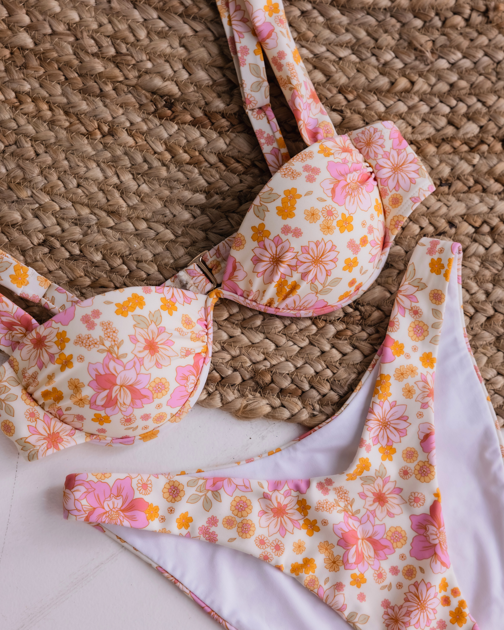 Iris Bottom (More Coverage) / Daydream