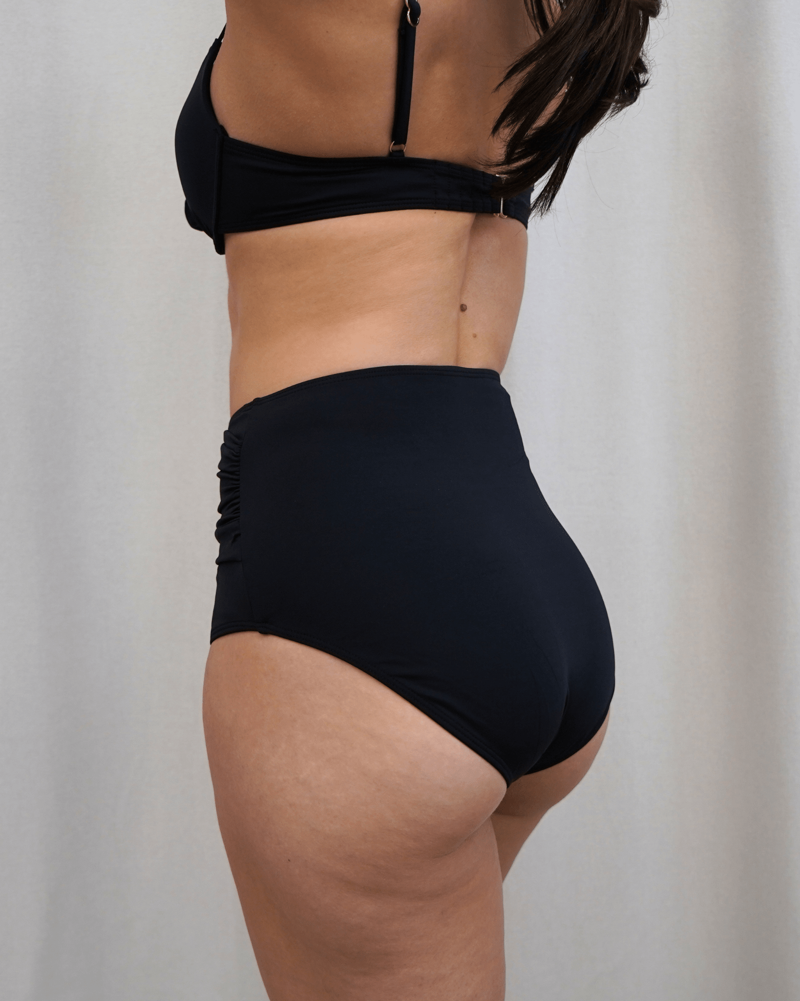 Romy High Waisted Full Coverage Bikini Bottom / Black - Flatbaby Swimwear